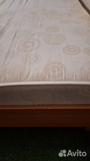 Матрас 140х200 бу
