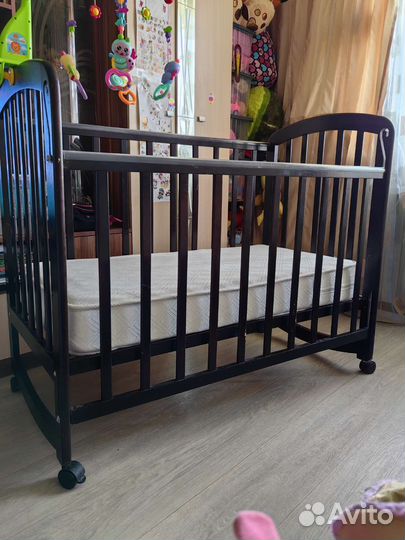 Кровать с ортопедическим матрасом