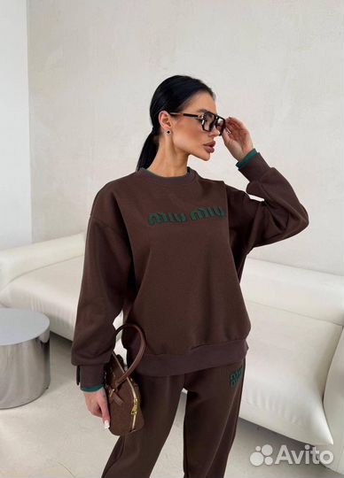 Топовый костюм Miu Miu