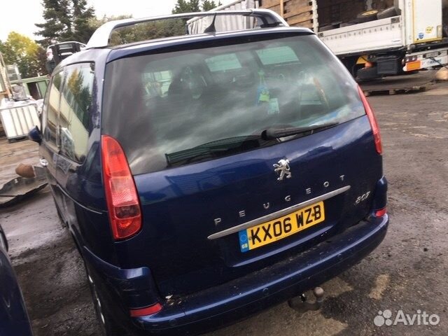 Разбор на запчасти Peugeot 807