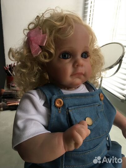 Коллекционная кукла
