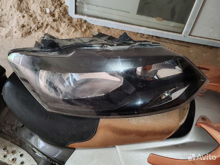 Фары на volkswagen polo седан