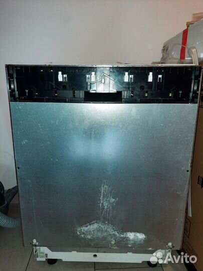 Посудомоечная машина Bosch на запчасти или ремонт