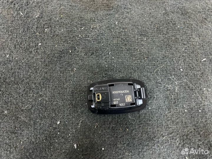 Плафон подсветки салона Mercedes-Benz Glс-Clаss