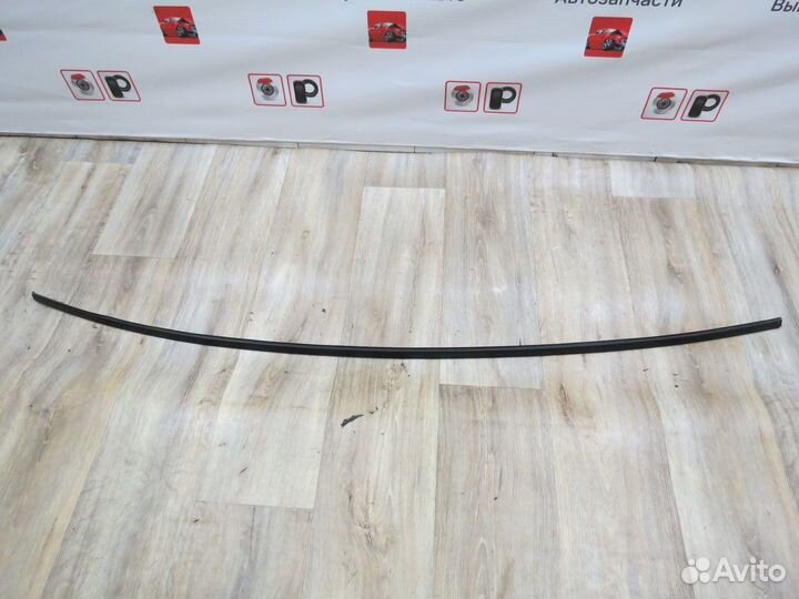 Молдинг крыши Kia Rio 3