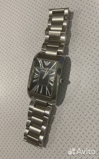 Часы наручные Emporio Armani Classics AR2053