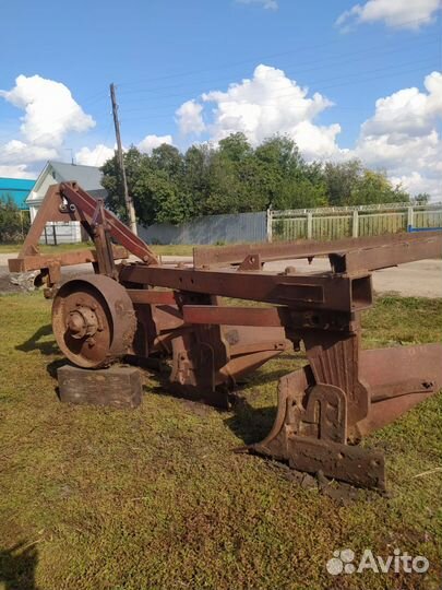 Плуг Одесссельмаш 5-7 корп. (ПОН-5(7)-40), 1995