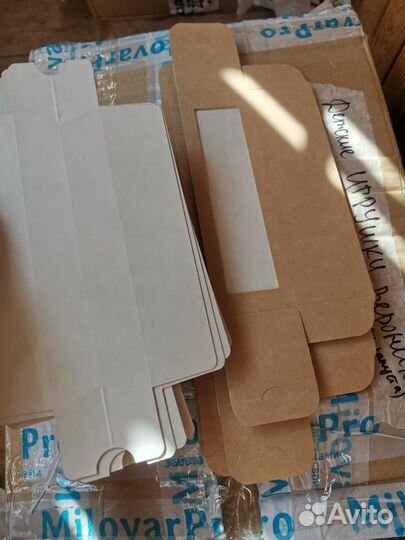 Коробки упаковочные новые крафт
