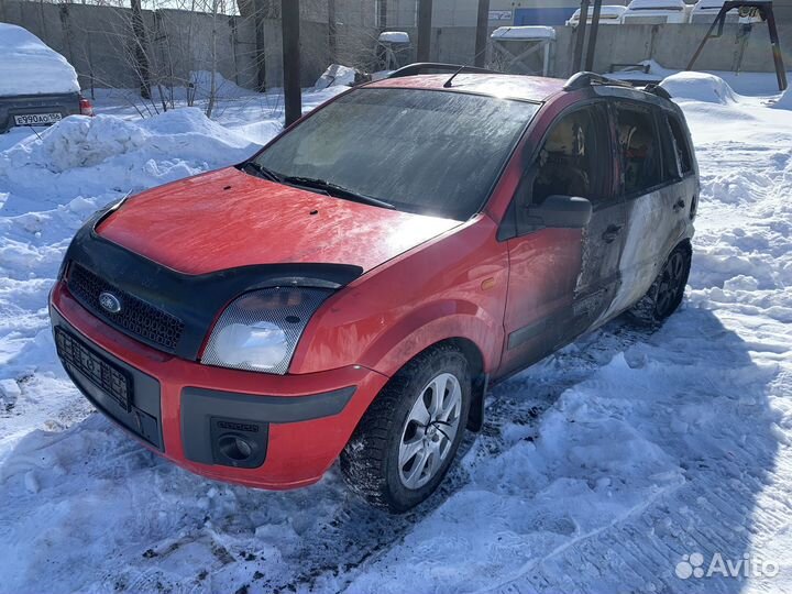 В разборе Ford Fusion 1.4 л МКПП