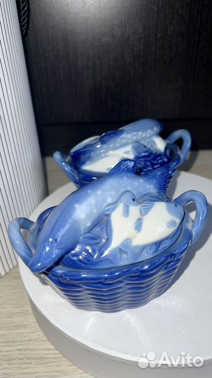 Гжель посуда и статуэтки