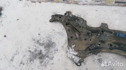 Балка подвески передняя toyota auris E150 (PBE07LG