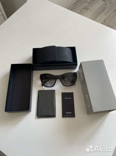 Очки Prada оригинал новые