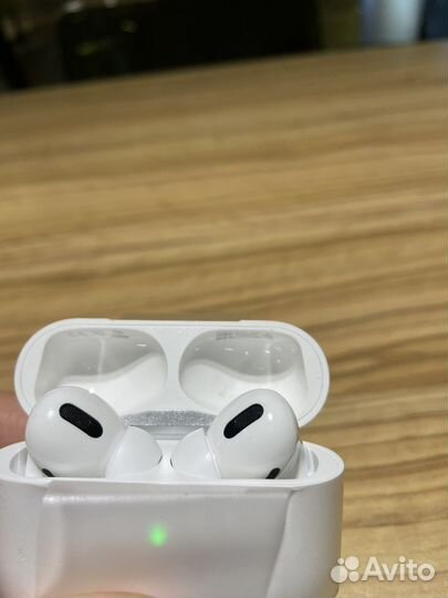 AirPods Pro