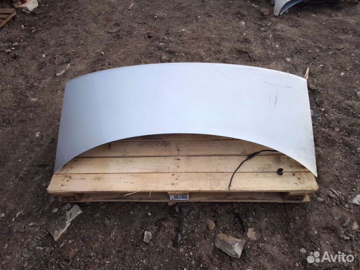 Крышка багажника Audi A4