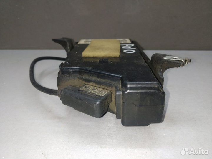 Блок USB Volkswagen Polo седан CFN 2012