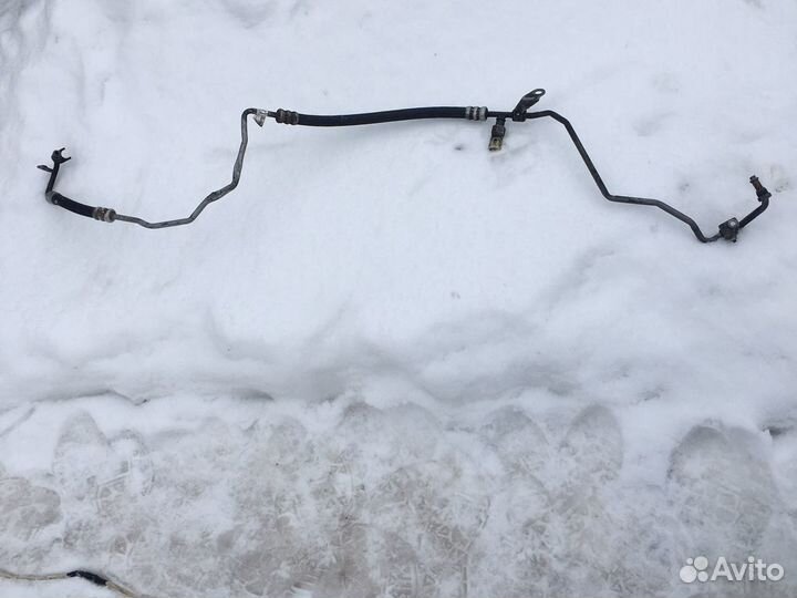 Трубка гур Ниссан Альмера джи15