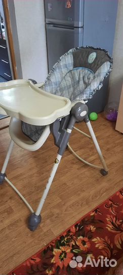 Стульчик для кормления