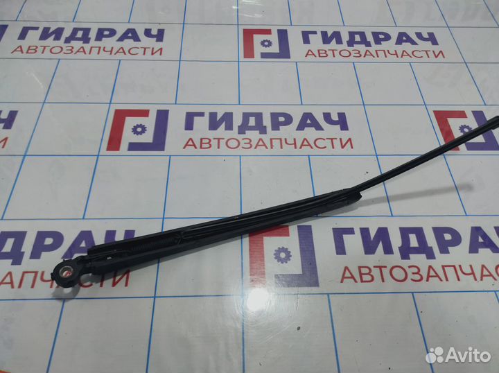 Поводок стеклоочистителя задний Skoda Rapid (NH3)