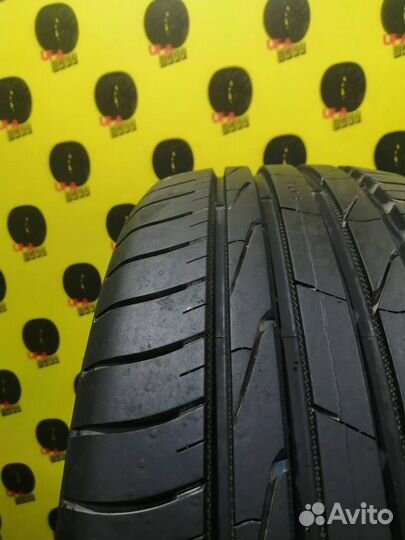 Nokian Tyres Hakka Blue 3 215/45 R17
