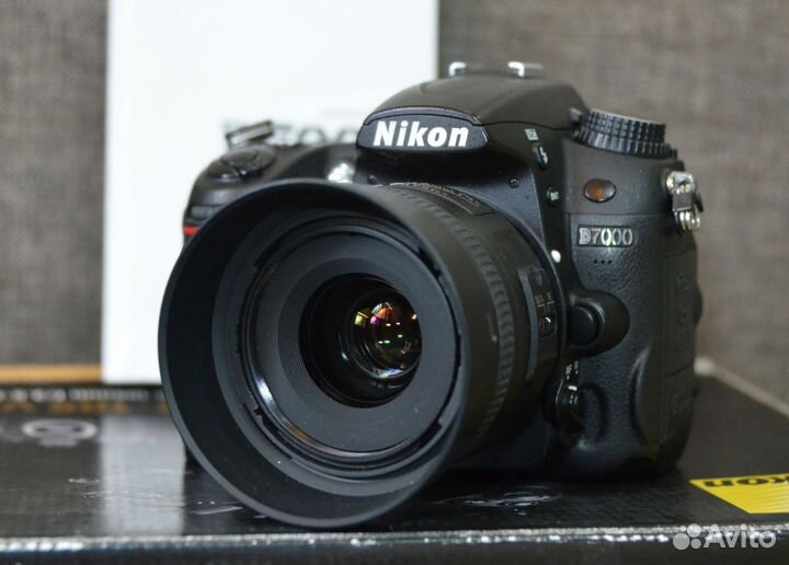 Фотоаппарат Nikon D7000+Nikkor35мm f/1.8 DX VR