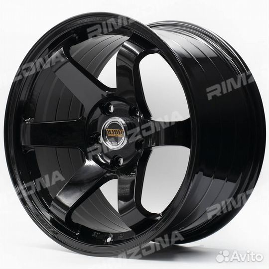 Литой диск rays R17 5x100