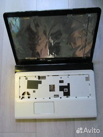 Ноутбук Sony Vaio SVE171B11V по комплектующим