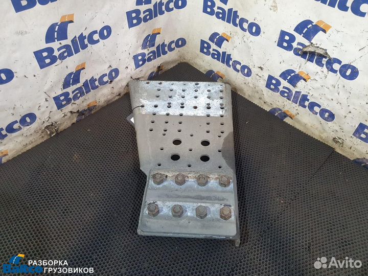 Кронштейн задней траверсы MAN TGX (2007-2020)