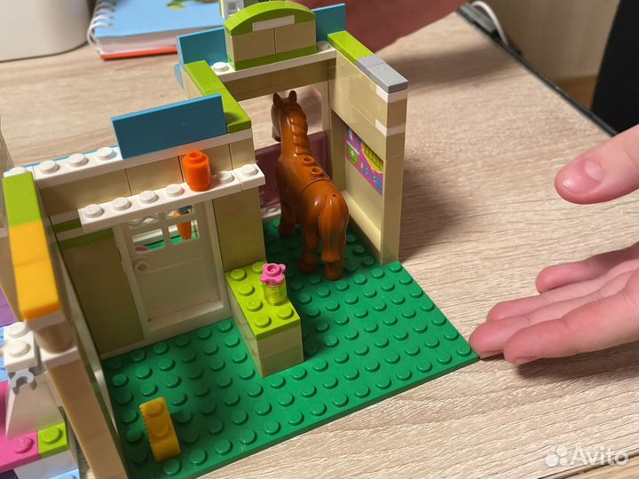Lego Friends ветеринарная клинника