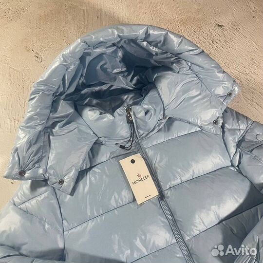 Пуховик Moncler