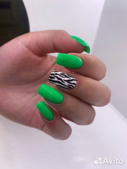 Маникюр, педикюр