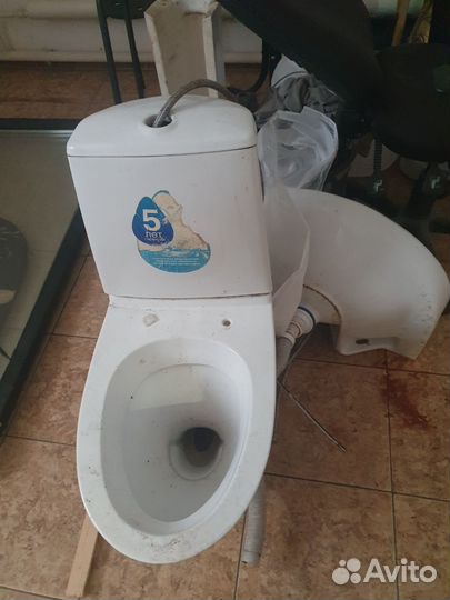 Унитаз бу с бачком