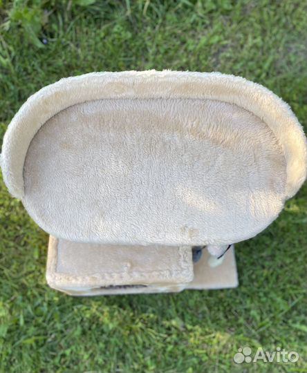 Домик для кошки с когтеточкой