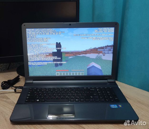 Ноутбук Samsung RC710