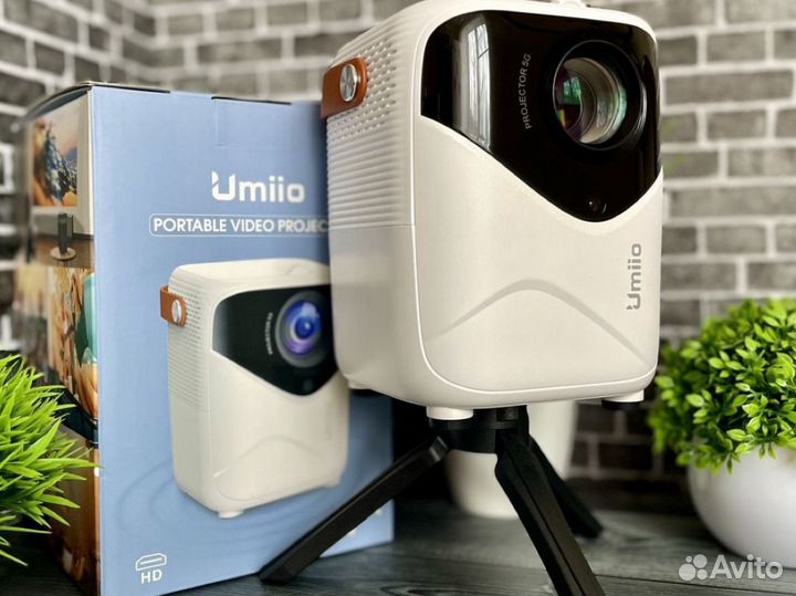 Проектор umiio q1