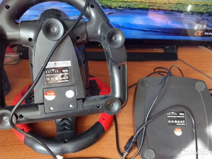 Oklick mini W-4 гоночный руль, педали комплект