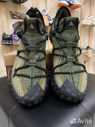 Nike acg mountain fly gore tex