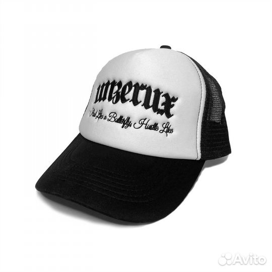 Кепка тракер