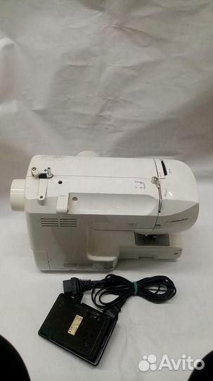 Швейная машинка Jaguar 121