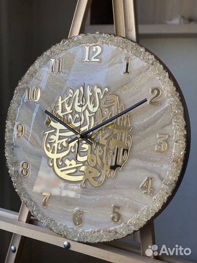 Часы из эпоксидной смолы