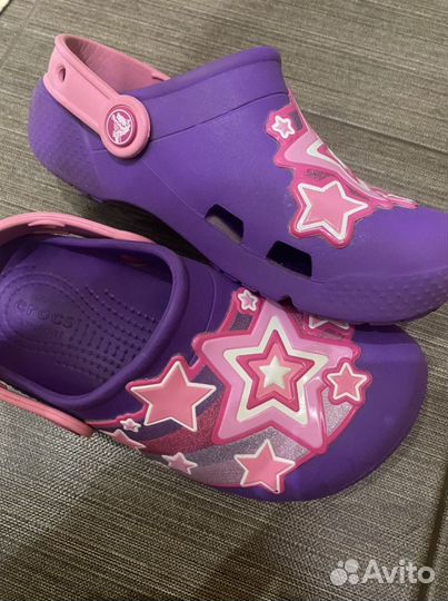 Crocs для девочки j2