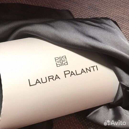 Палантин Laura Palanti