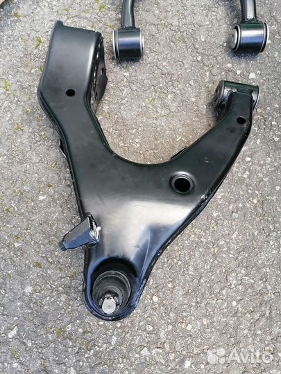 Передние рычаги для тойота ленд крузер 100