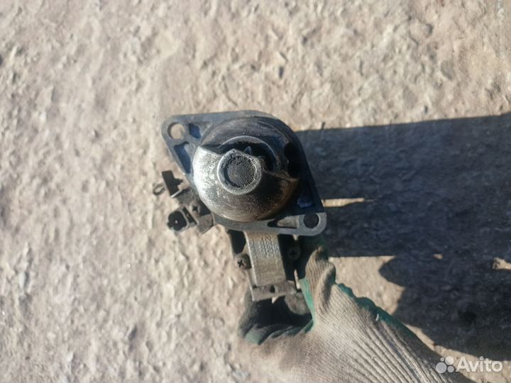 Стартер Nissan Almera