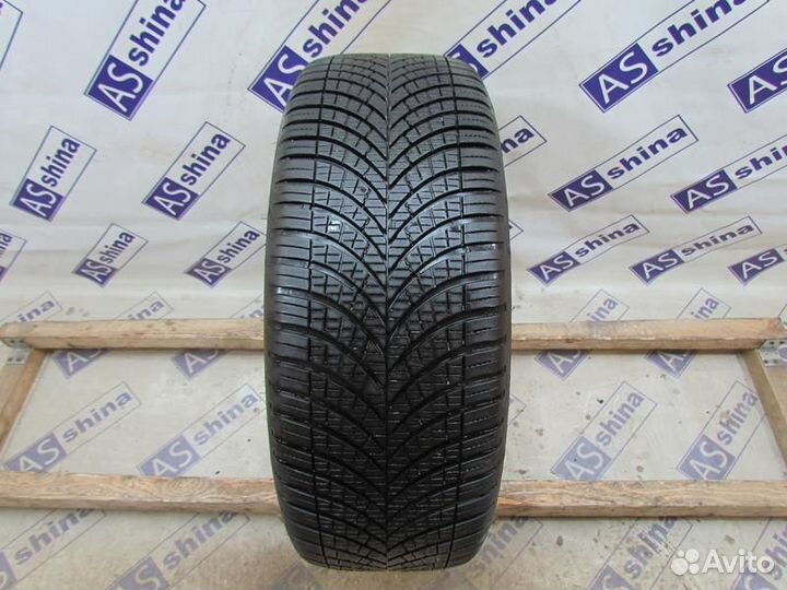 Goodyear Vector 4Seasons Gen-3 235/55 R18 102Q