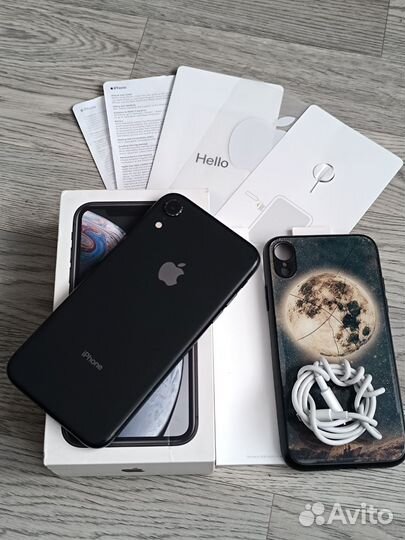 iPhone Xr, 64 ГБ