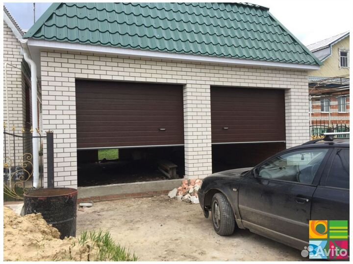 Секционные ворота для гаража alutech