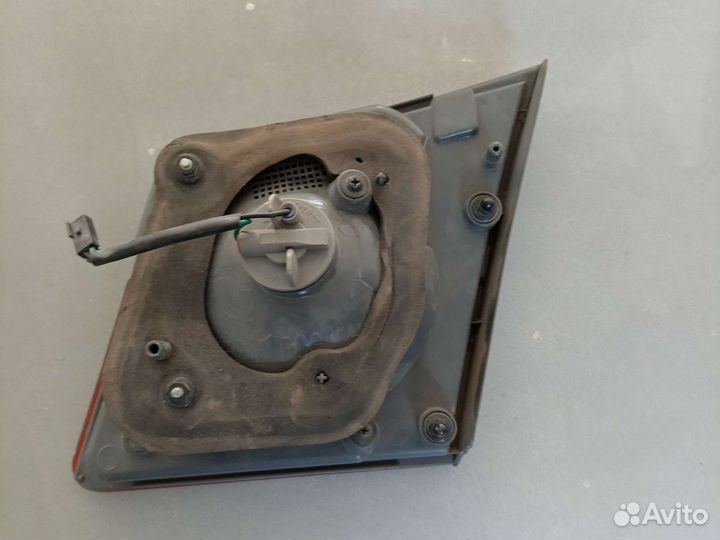 Задний левый фонарь chevrolet cruze