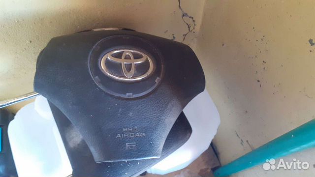 Подушка безопасности на руль тойота