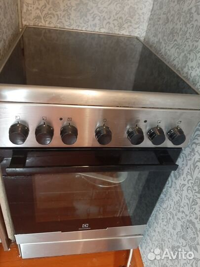 Электроплита Electrolux