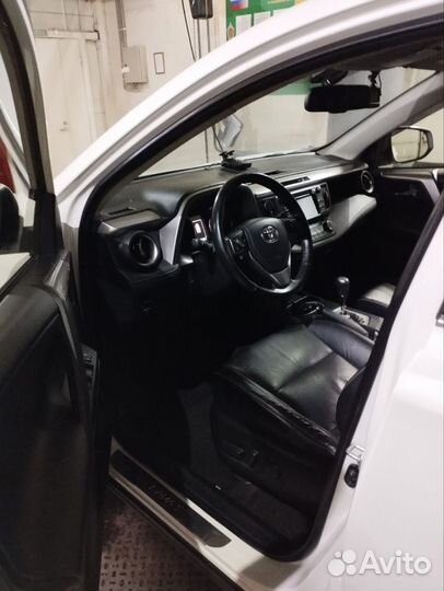 Toyota RAV4 2.5 AT, 2016, 191 000 км
